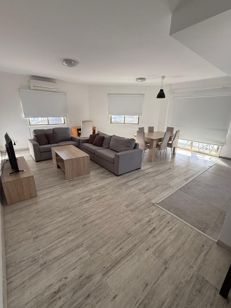 2 bedrooms Apartment in Larnaca, Larnaka, Cyprus No. 62440