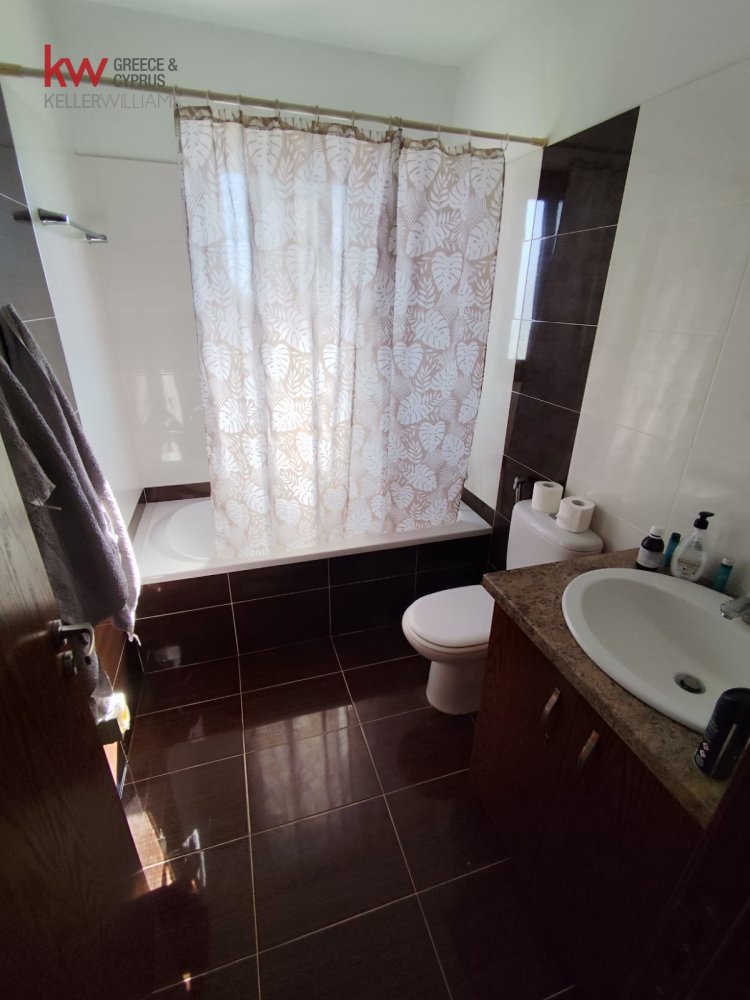Квартира с 2 спальнями в Ливадия, Ларнака, Кипр № 39952