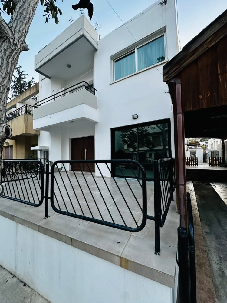 3 dormitorios Adosado en Germasogeia, Limassol, Chipre No. 62442