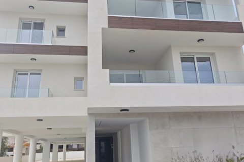 Квартира с 2 спальнями в Арадипу, Ларнака, Кипр № 52284