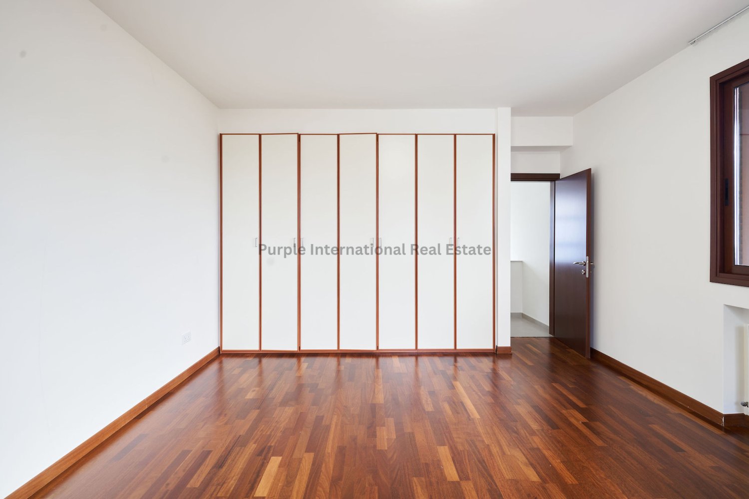 6 bedrooms Villa in Lakatamia, Nicosia, Cyprus No. 63421