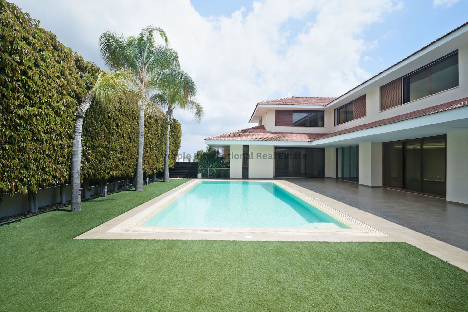 6 bedrooms Villa in Lakatamia, Nicosia, Cyprus No. 63421