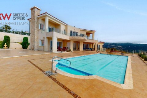 5 chambres Villa à Akoursos, Paphos, Chypre No. 60810