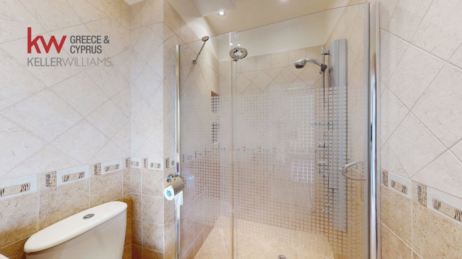 5 chambres Villa à Akoursos, Paphos, Chypre No. 60810