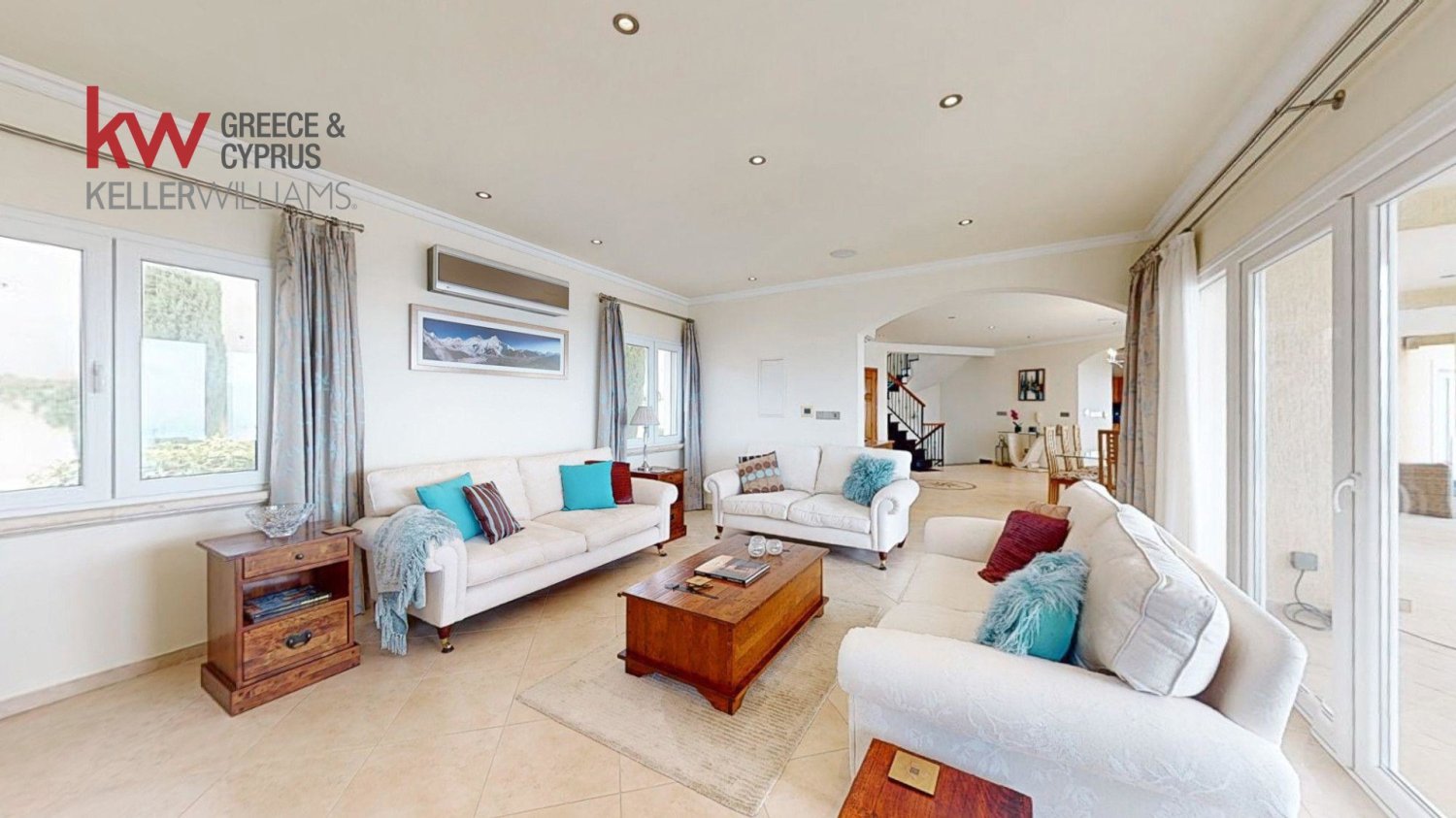 5 chambres Villa à Akoursos, Paphos, Chypre No. 60810