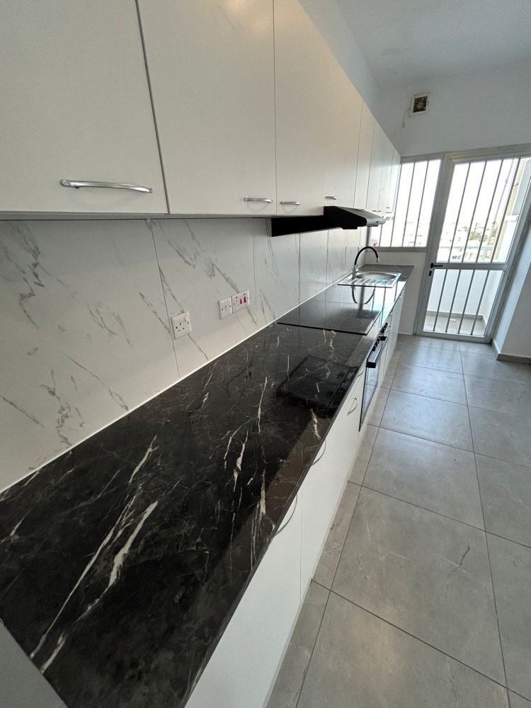 2 bedrooms Apartment in Larnaca, Larnaka, Cyprus No. 40316