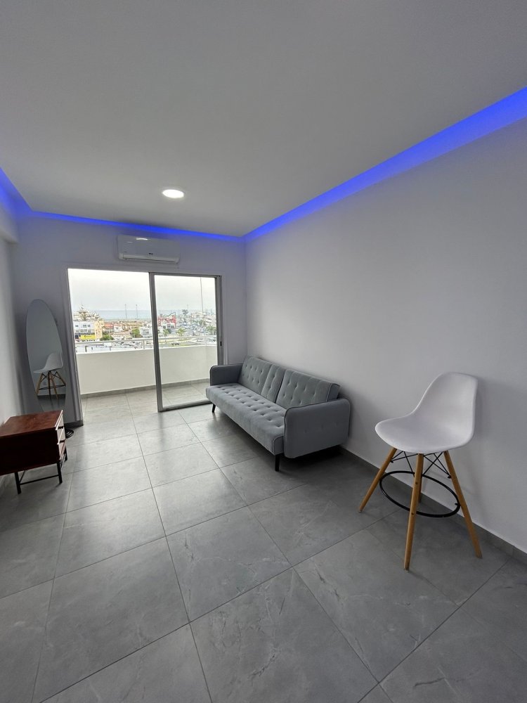 2 bedrooms Apartment in Larnaca, Larnaka, Cyprus No. 40316
