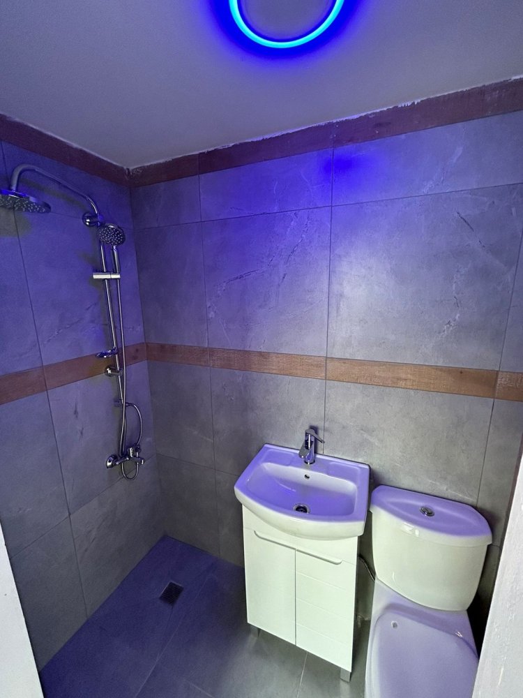 2 bedrooms Apartment in Larnaca, Larnaka, Cyprus No. 40316