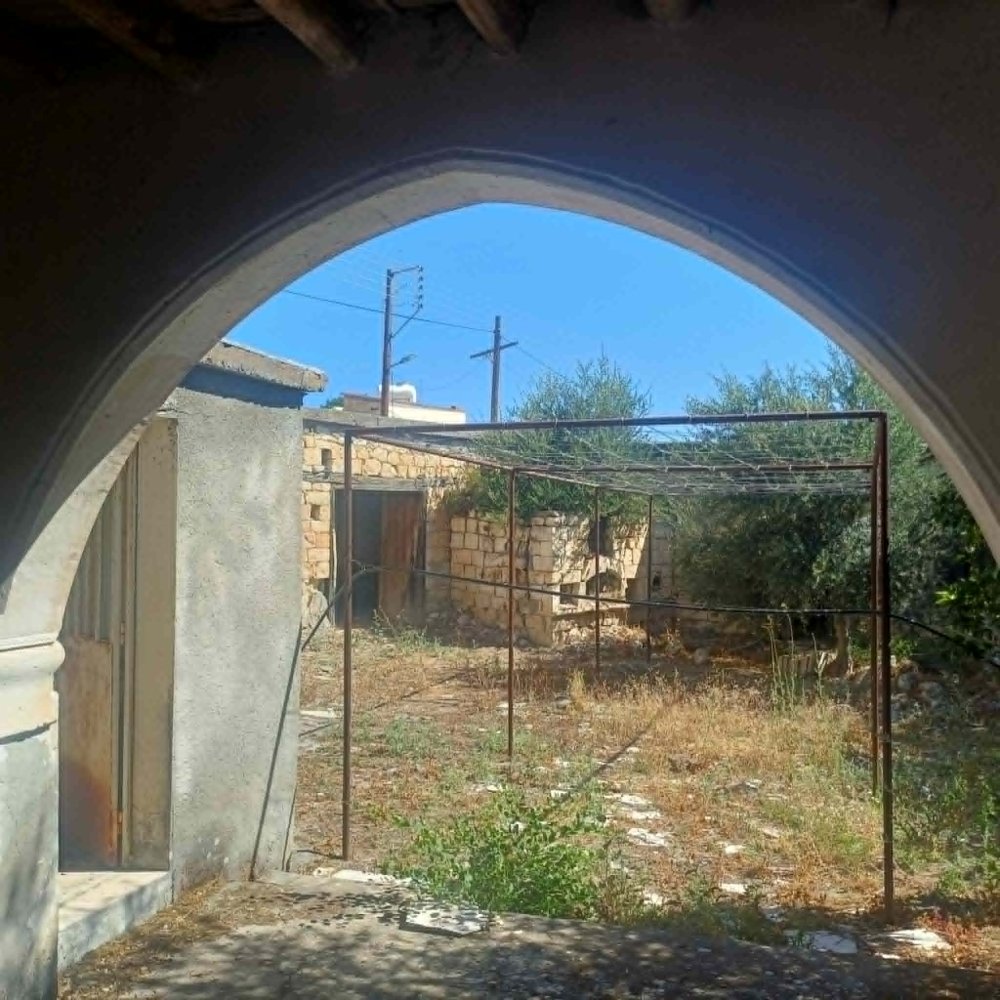 4 bedrooms Bungalow in Kritou Marottou, Paphos, Cyprus No. 61460