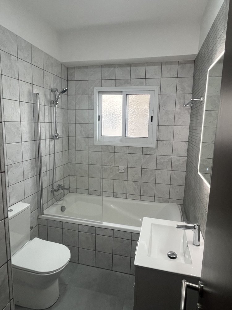 Квартира с 3 спальнями в Гермасойя, Лимасол, Кипр № 62595