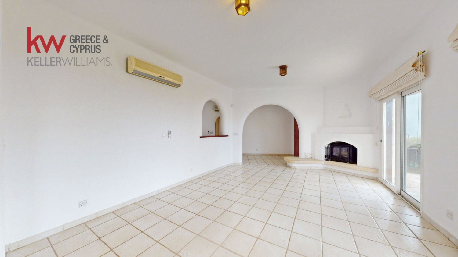 5 chambres Villa à Tala, Paphos, Chypre No. 60356