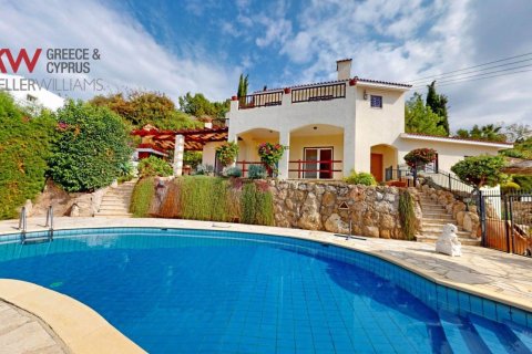 5 chambres Villa à Tala, Paphos, Chypre No. 60356