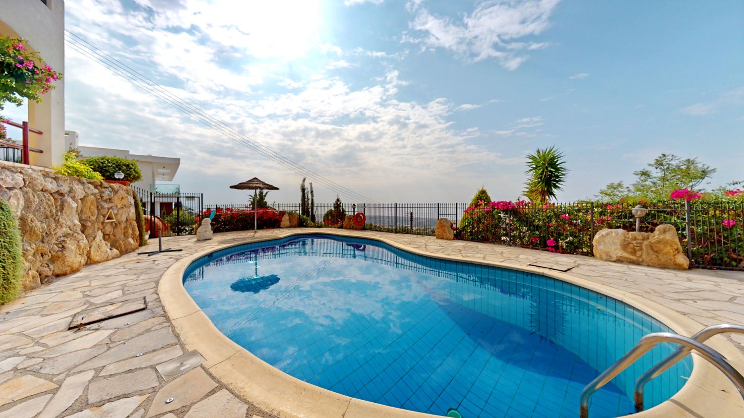 5 chambres Villa à Tala, Paphos, Chypre No. 60356