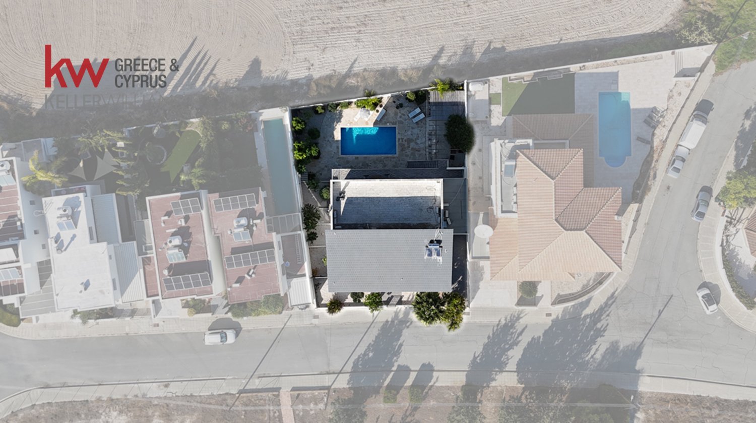 5 bedrooms Villa in Aradippou, Larnaka, Cyprus No. 39590