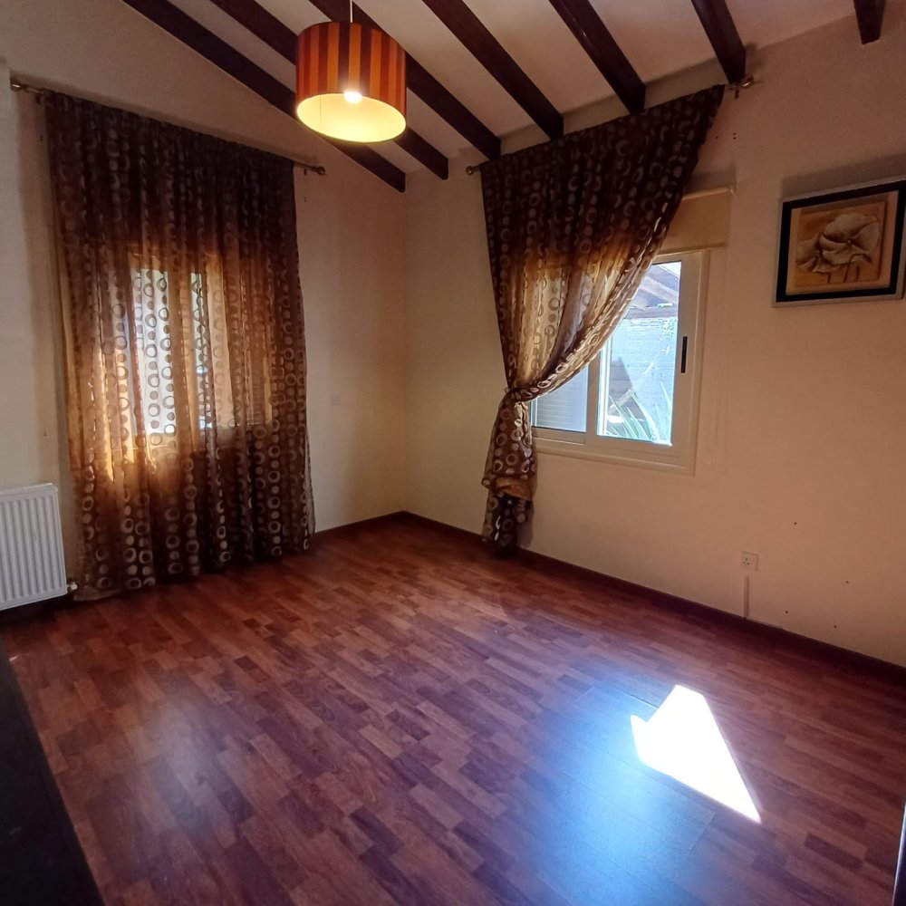 Бунгало с 3 спальнями в Тала, Пафос, Кипр № 62040