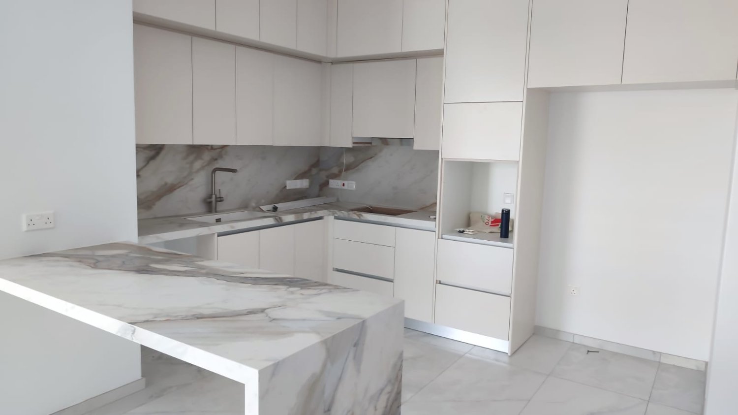 3 dormitorios Apartamento en Limassol, Chipre No. 60867
