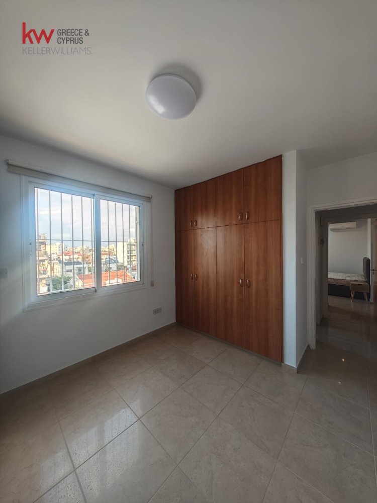 2 bedrooms Apartment in Larnaca, Larnaka, Cyprus No. 39763