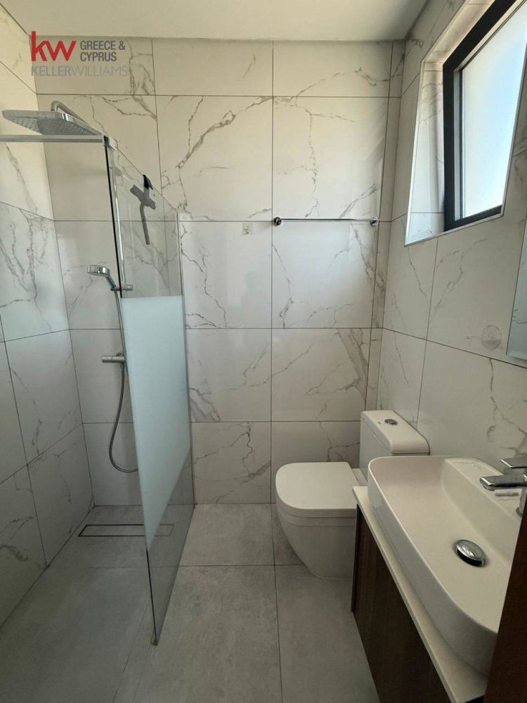 2 dormitorios Apartamento en Larnaca, Larnaka, Chipre No. 50005