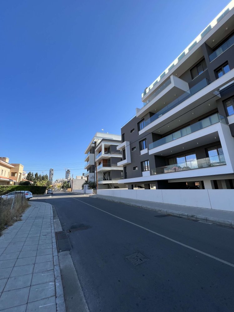 1 bedroom Apartment in Germasogeia, Limassol, Cyprus No. 61338