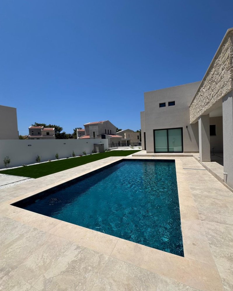 3 bedrooms Villa in Pissouri, Limassol, Cyprus No. 61866