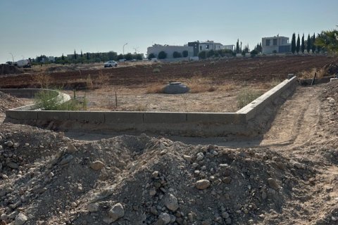 Земельный участок 581м2 в Лакатамия, Никосия, Кипр № 40079