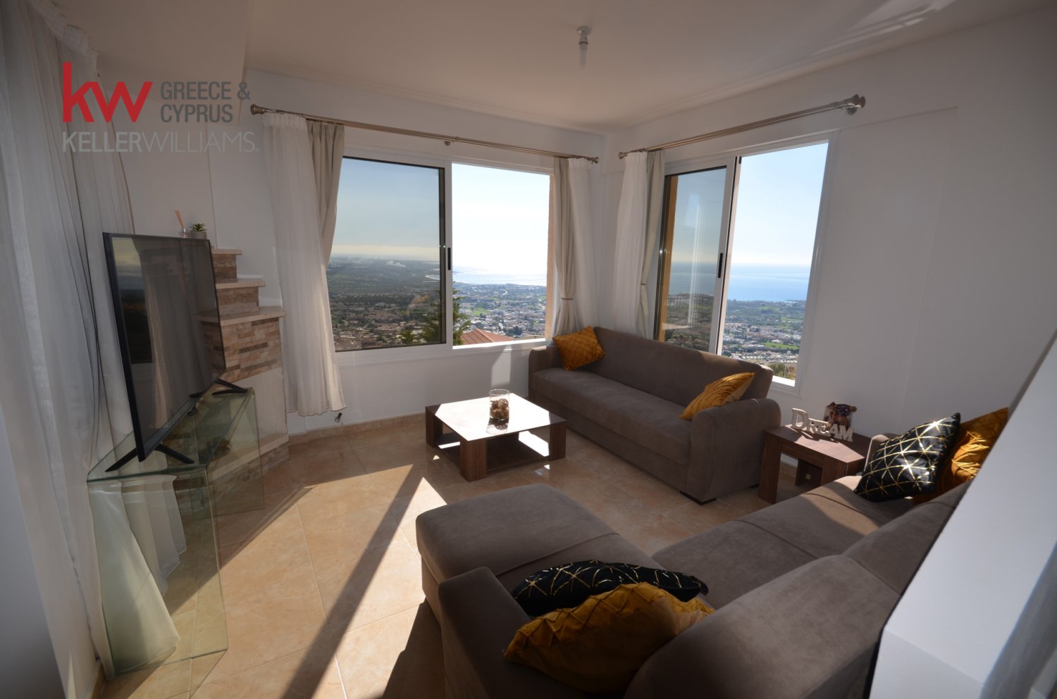 6 bedrooms Villa in Pegeia, Paphos, Cyprus No. 59895
