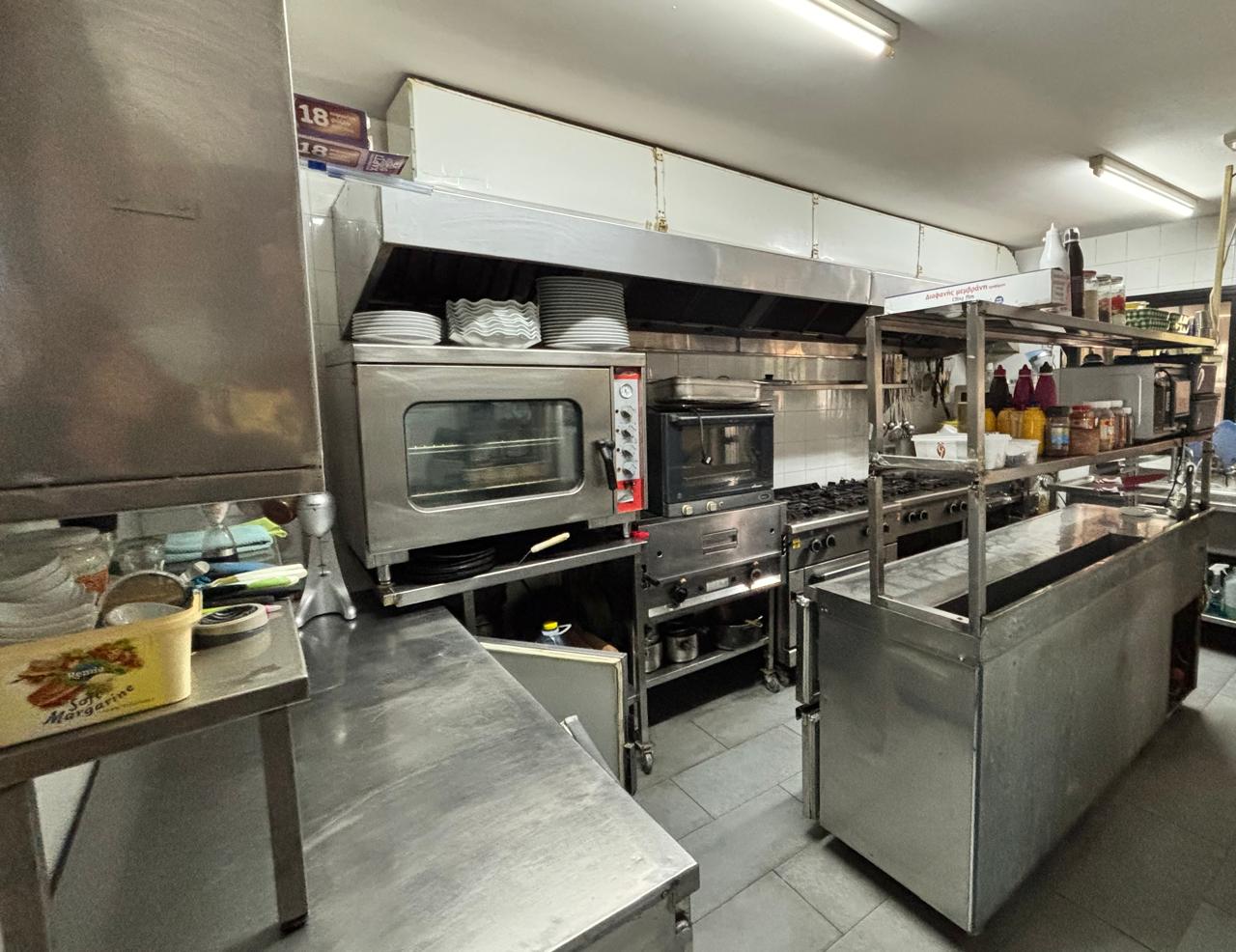 Коммерческая недвижимость 150м2 в Тала, Пафос, Кипр № 61363