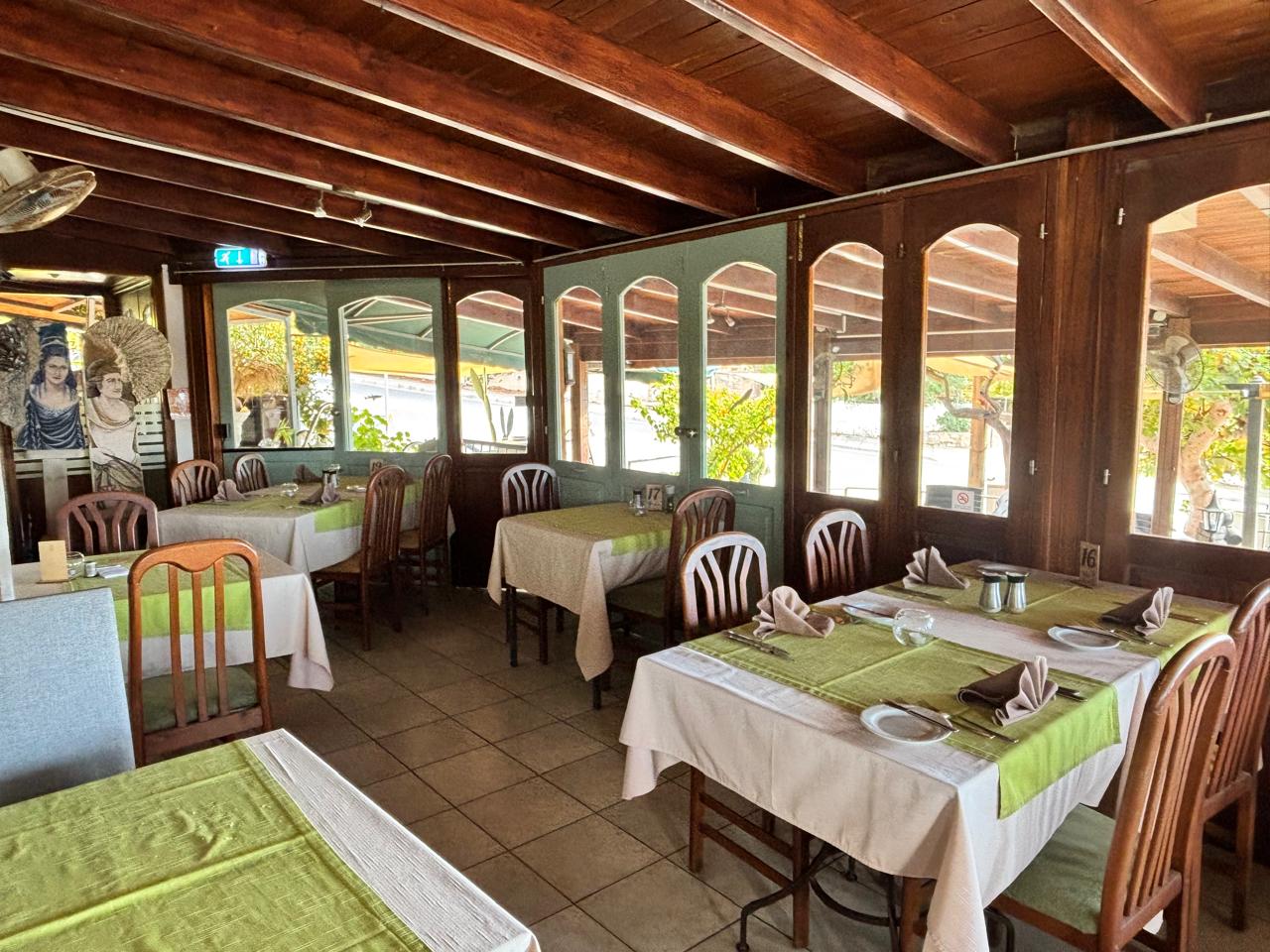 Коммерческая недвижимость 150м2 в Тала, Пафос, Кипр № 61363