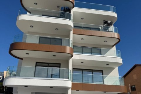Квартира с 2 спальнями в Ларнака, Кипр № 39784