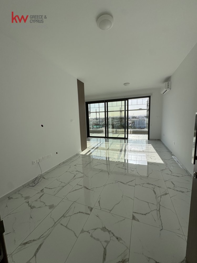 Квартира с 2 спальнями в Ларнака, Кипр № 39784