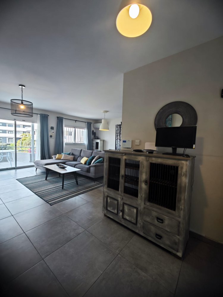 3 bedrooms Apartment in Germasogeia, Limassol, Cyprus No. 62800