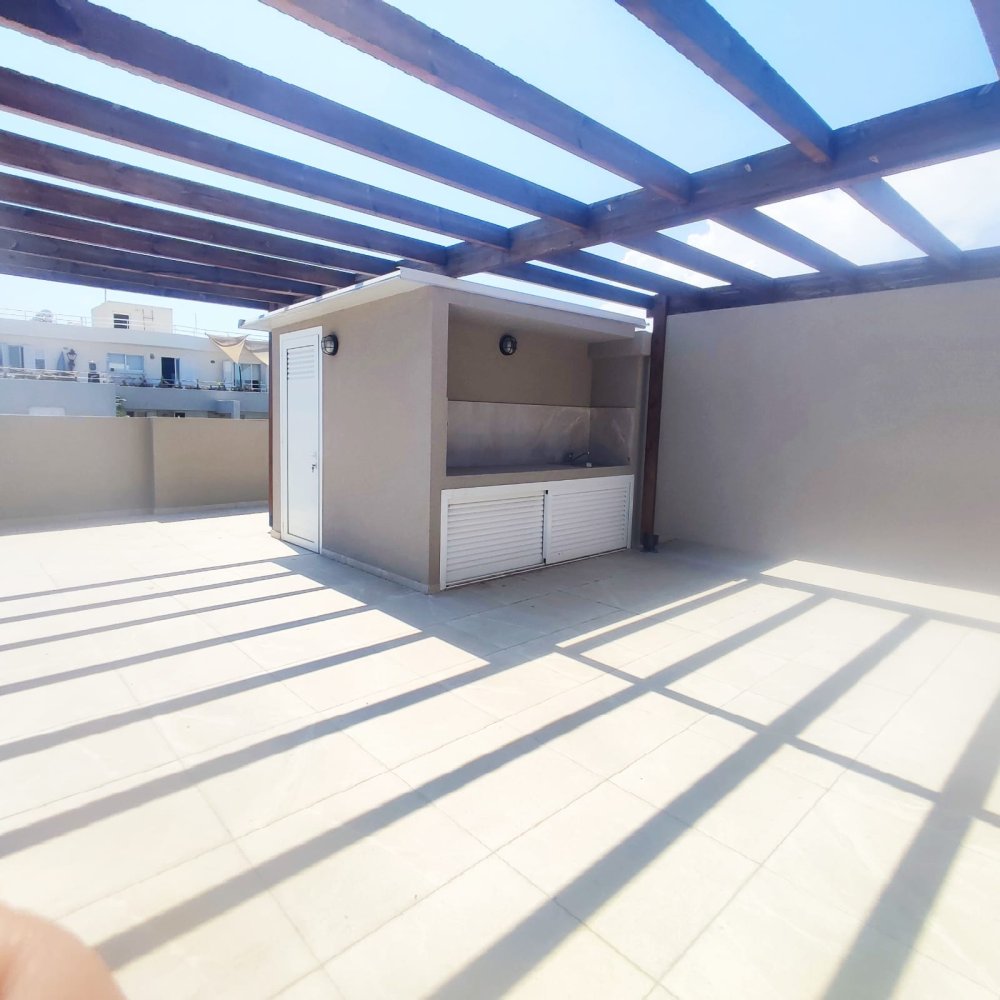 250m2 Oficina en Limassol, Chipre No. 60931