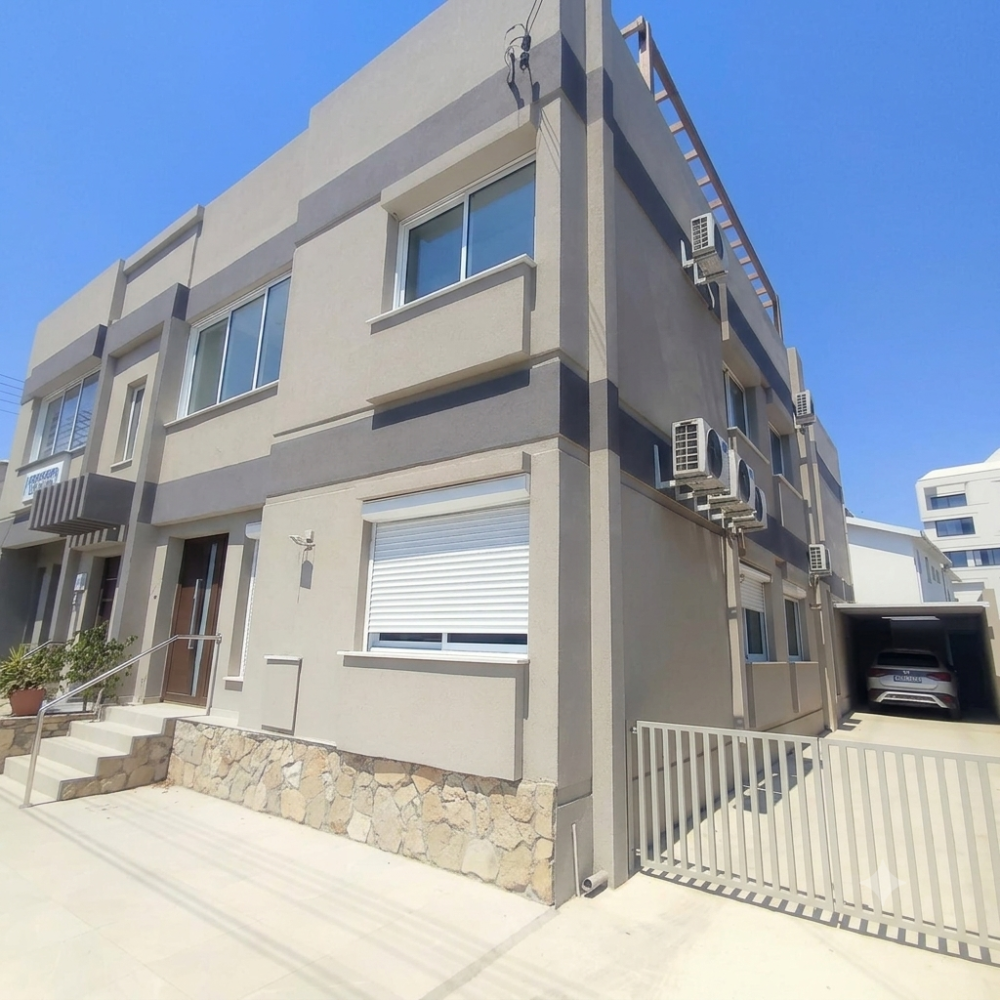 250m2 Oficina en Limassol, Chipre No. 60931