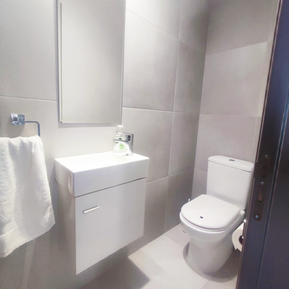 250m2 Oficina en Limassol, Chipre No. 60931