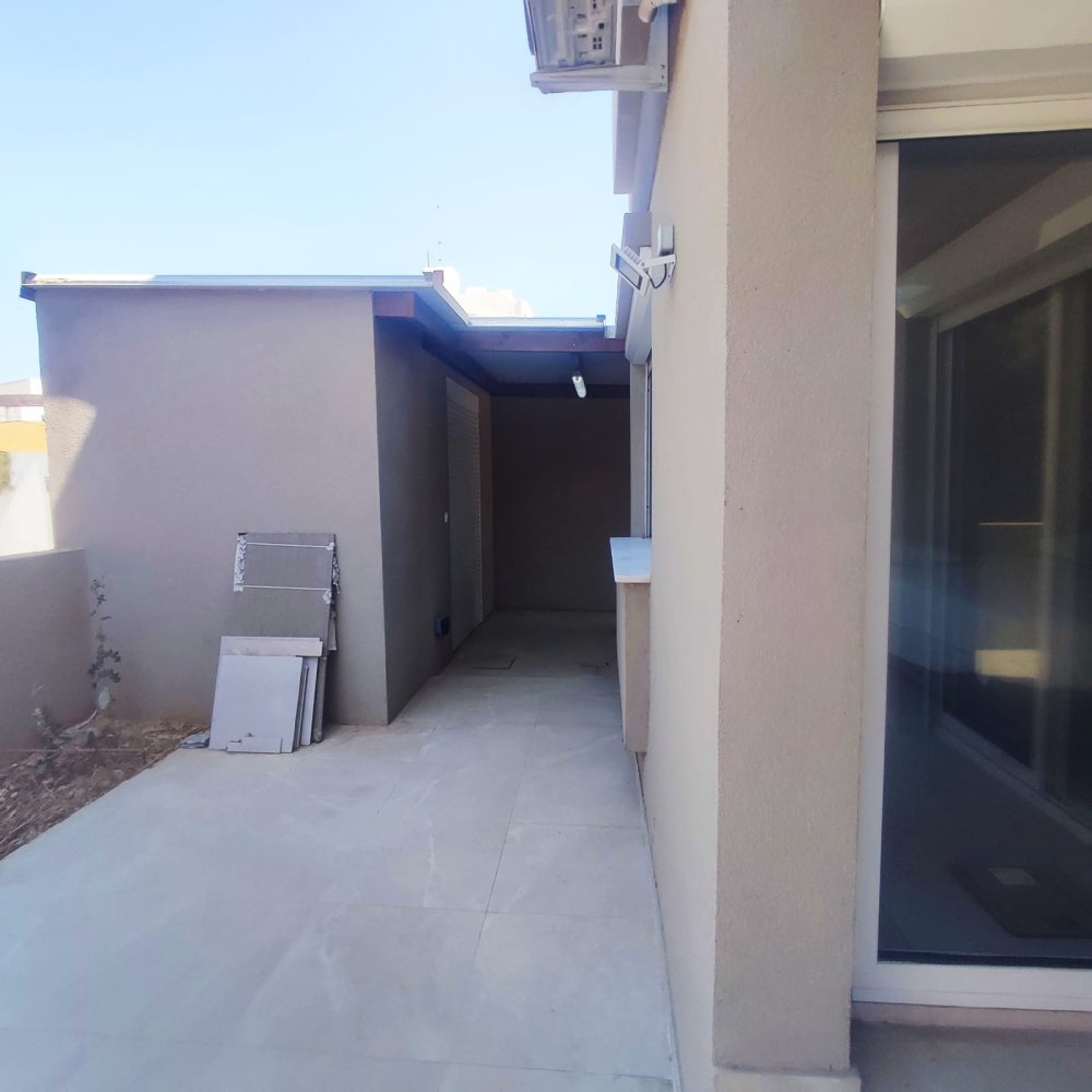 250m2 Oficina en Limassol, Chipre No. 60931