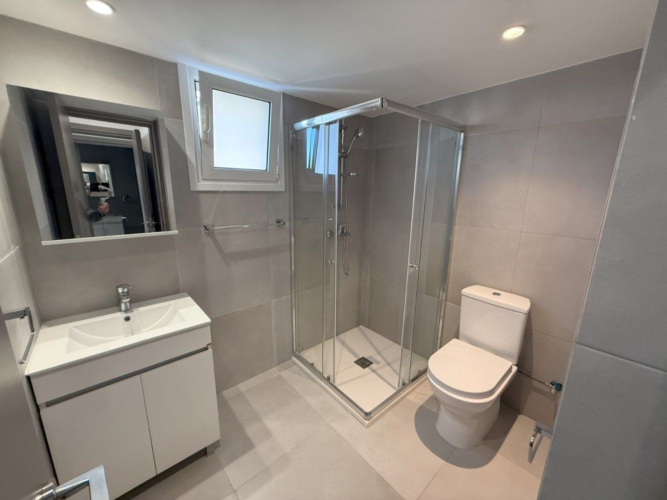250m2 Oficina en Limassol, Chipre No. 60931
