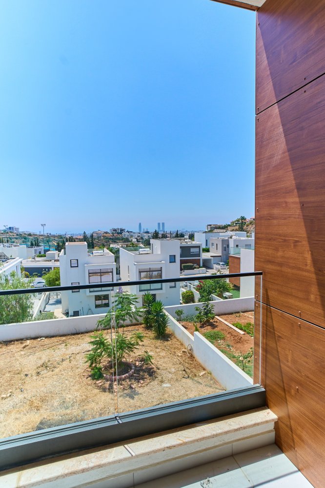 3 bedrooms Villa in Agios Athanasios, Limassol, Cyprus No. 62038