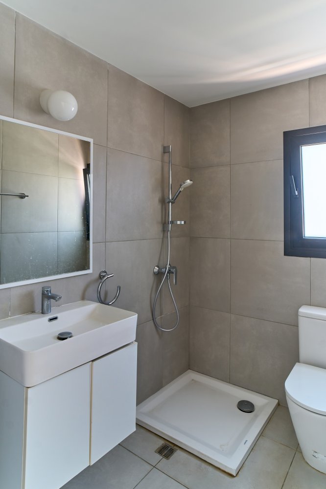 3 bedrooms Villa in Agios Athanasios, Limassol, Cyprus No. 62038