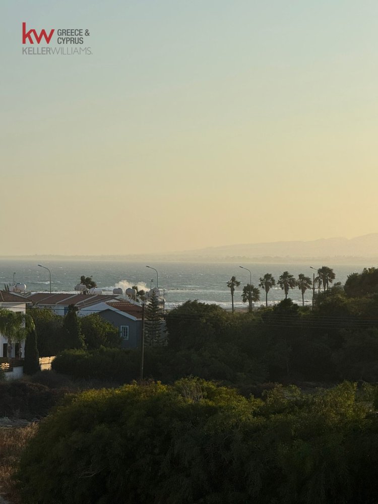 3 bedrooms Villa in Pervolia, Larnaka, Cyprus No. 40026
