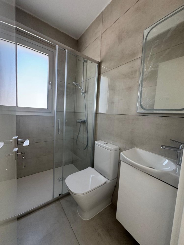 2 bedrooms Apartment in Germasogeia, Limassol, Cyprus No. 62156