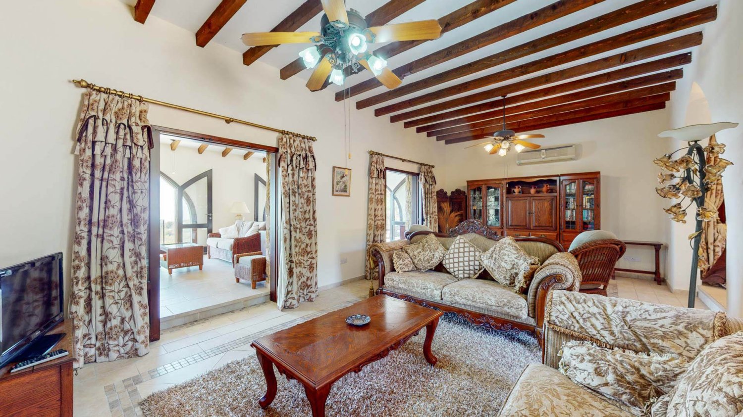 5 chambres Villa à Ineia, Paphos, Chypre No. 61159
