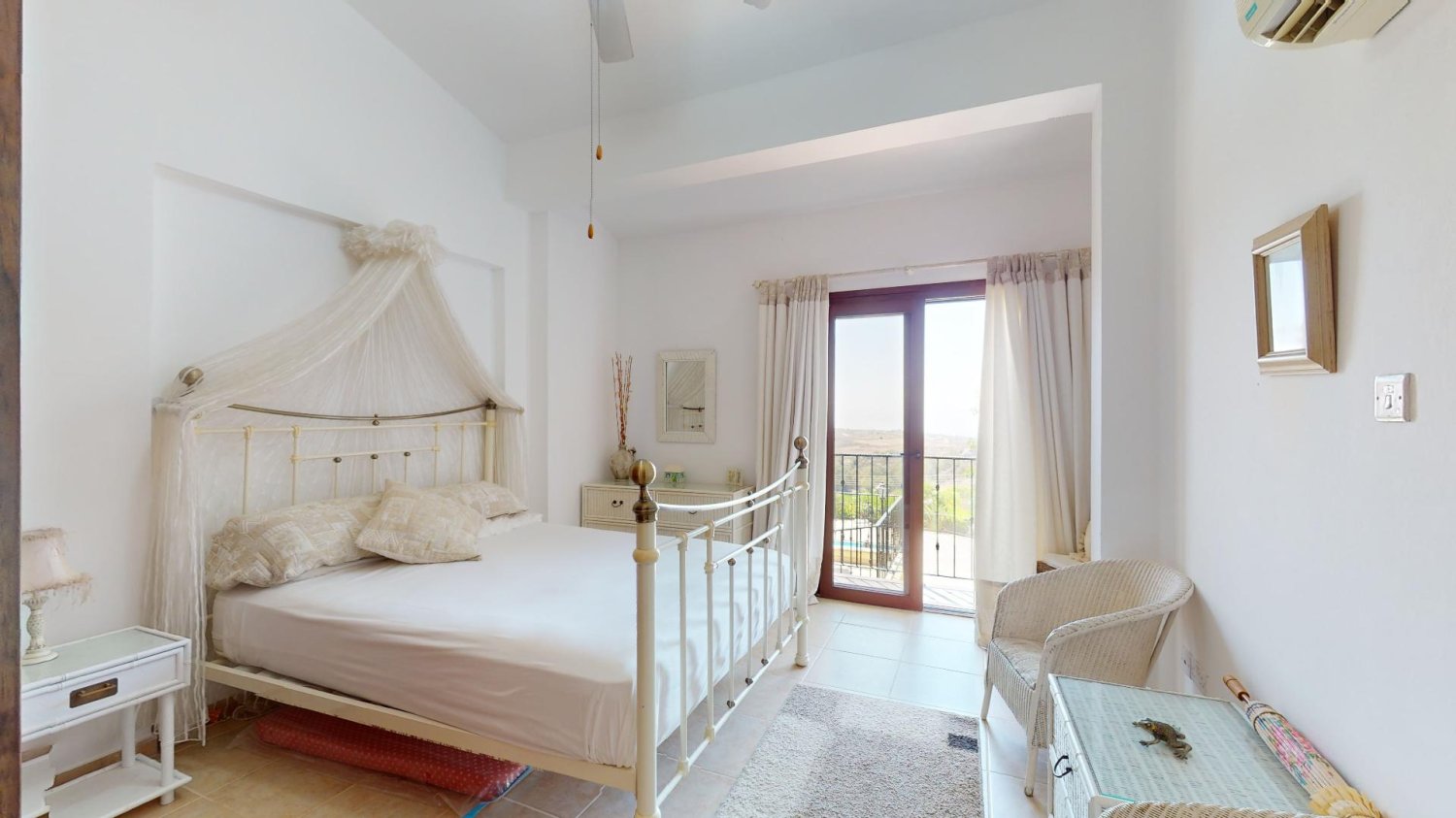 5 chambres Villa à Ineia, Paphos, Chypre No. 61159