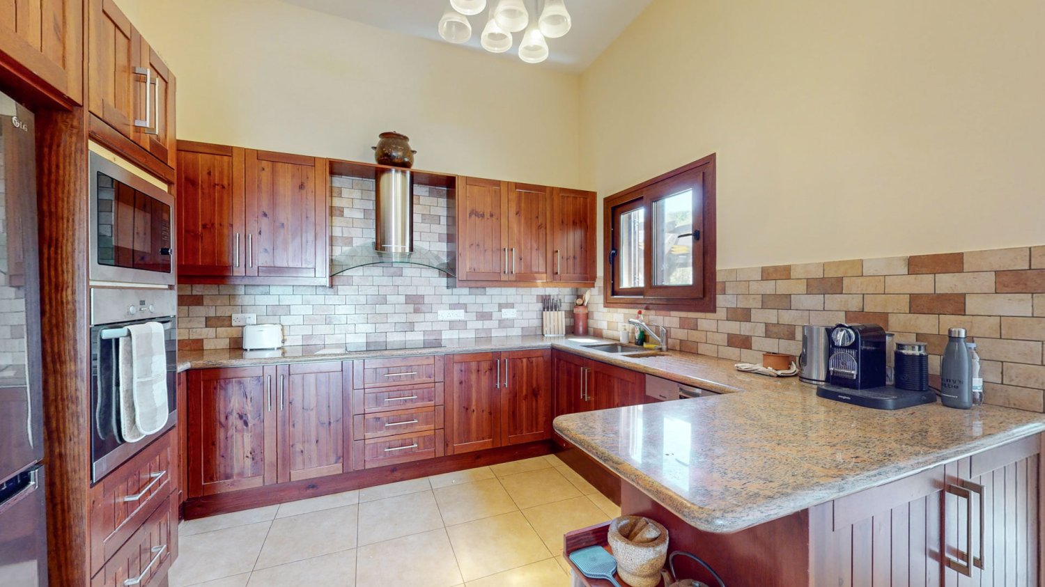 5 chambres Villa à Ineia, Paphos, Chypre No. 61159