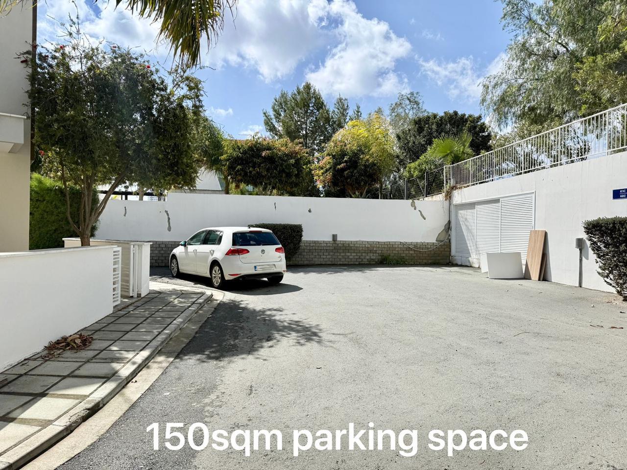3 bedrooms Townhouse in Mouttagiaka, Limassol, Cyprus No. 62200