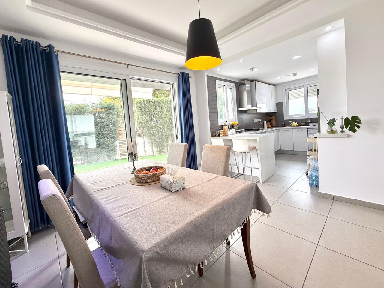 3 bedrooms Townhouse in Mouttagiaka, Limassol, Cyprus No. 62200