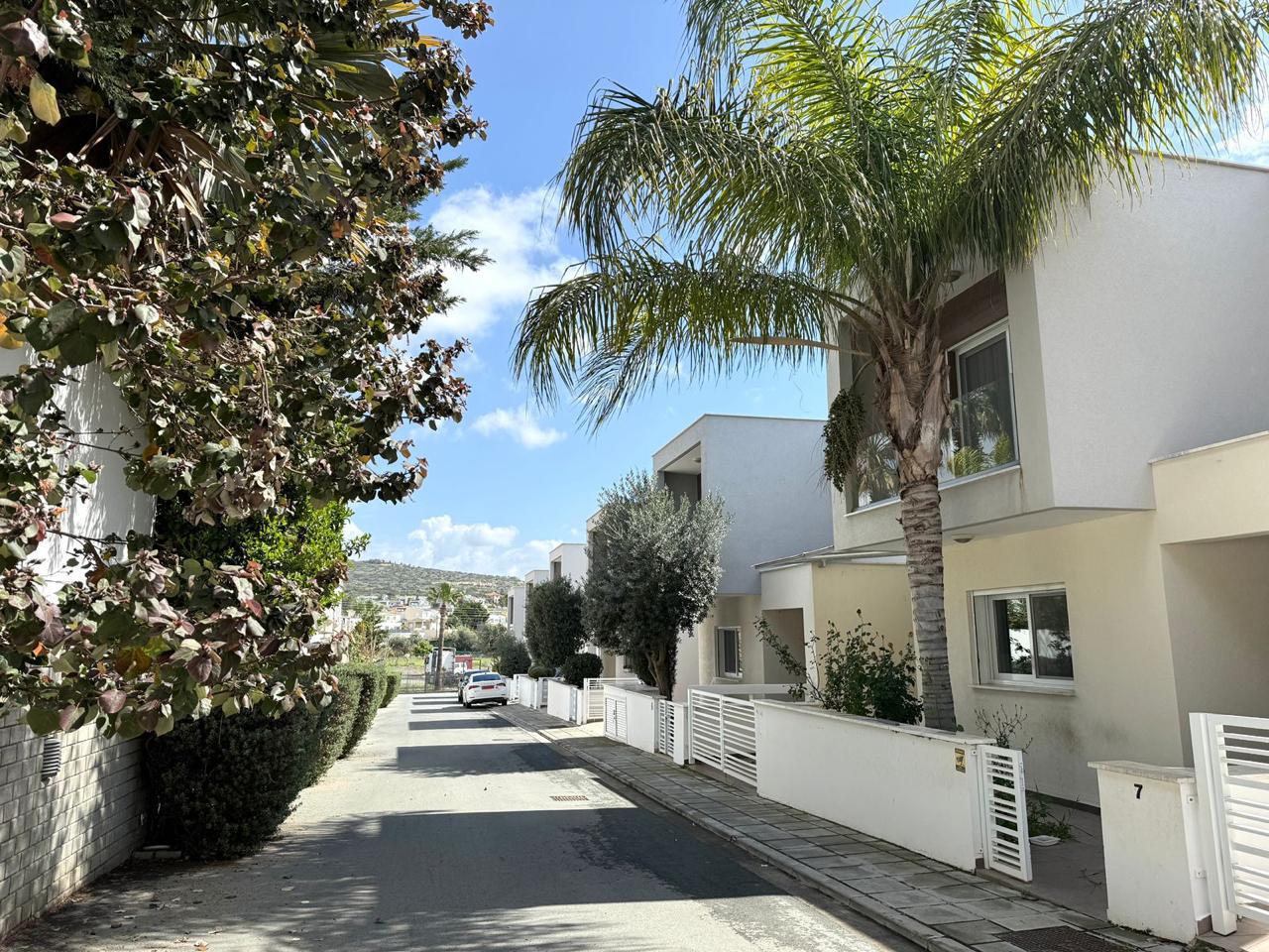 3 bedrooms Townhouse in Mouttagiaka, Limassol, Cyprus No. 62200