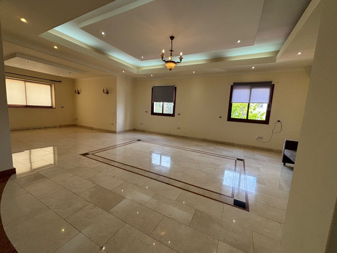 4 bedrooms Apartment in Paphos, Cyprus No. 61094