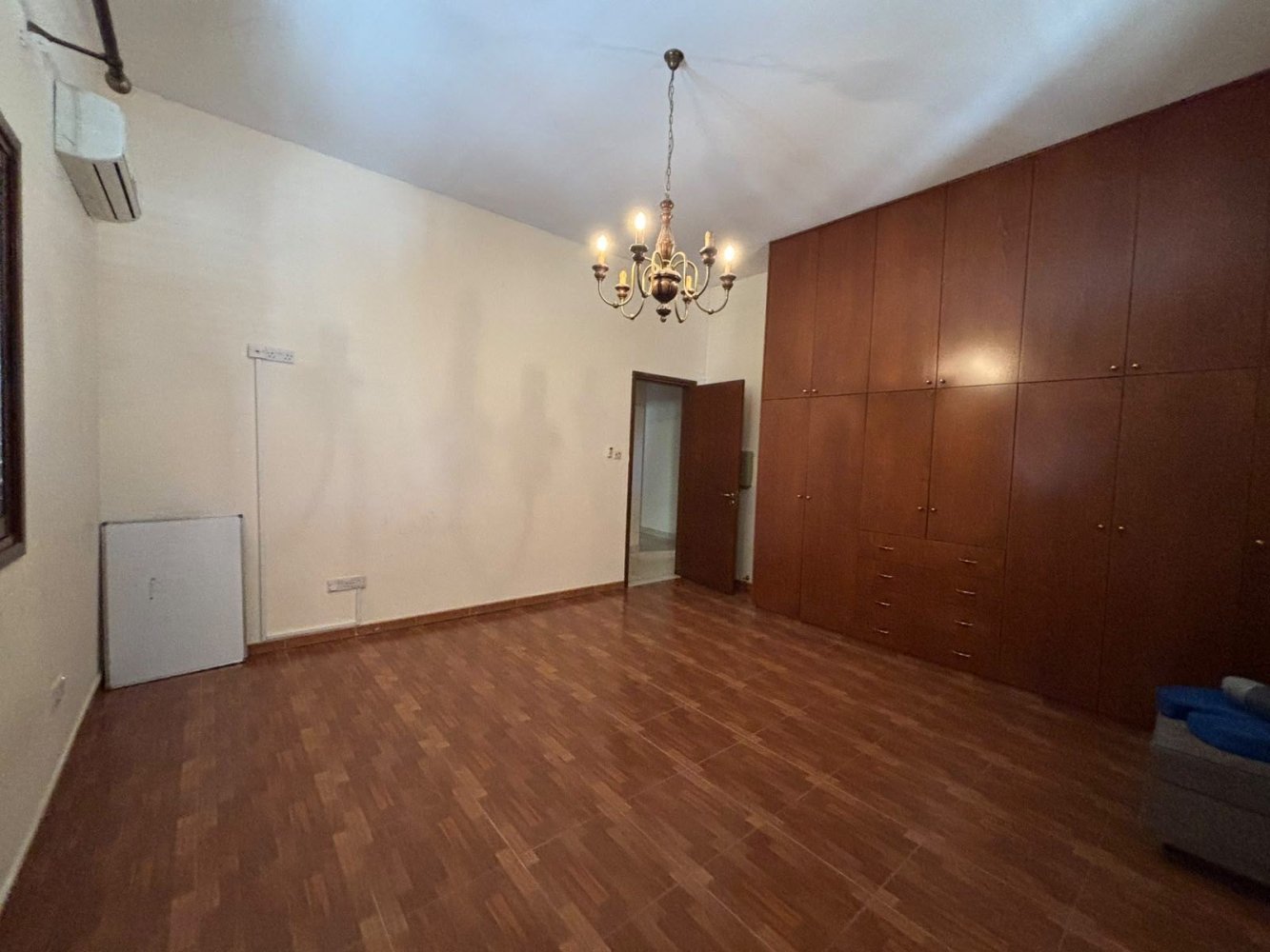 4 bedrooms Apartment in Paphos, Cyprus No. 61094