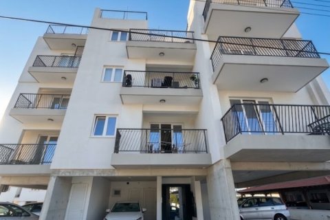 Квартира с 2 спальнями в Арадипу, Ларнака, Кипр № 62344