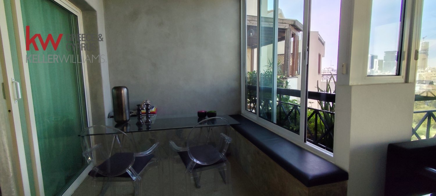 3 bedrooms Apartment in Nicosia, Cyprus No. 39999